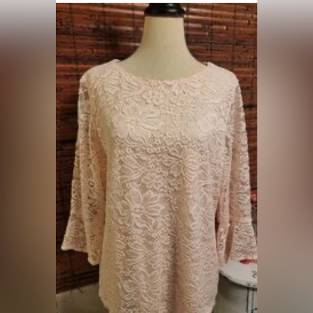 Modest Croft & Barrow Blush Lace Floral Top